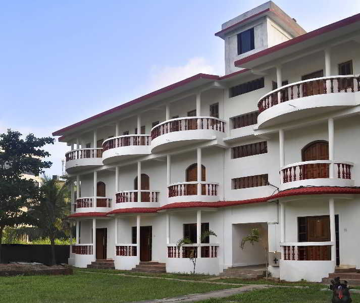 Oasis Beach Resort Goa Exterior photo